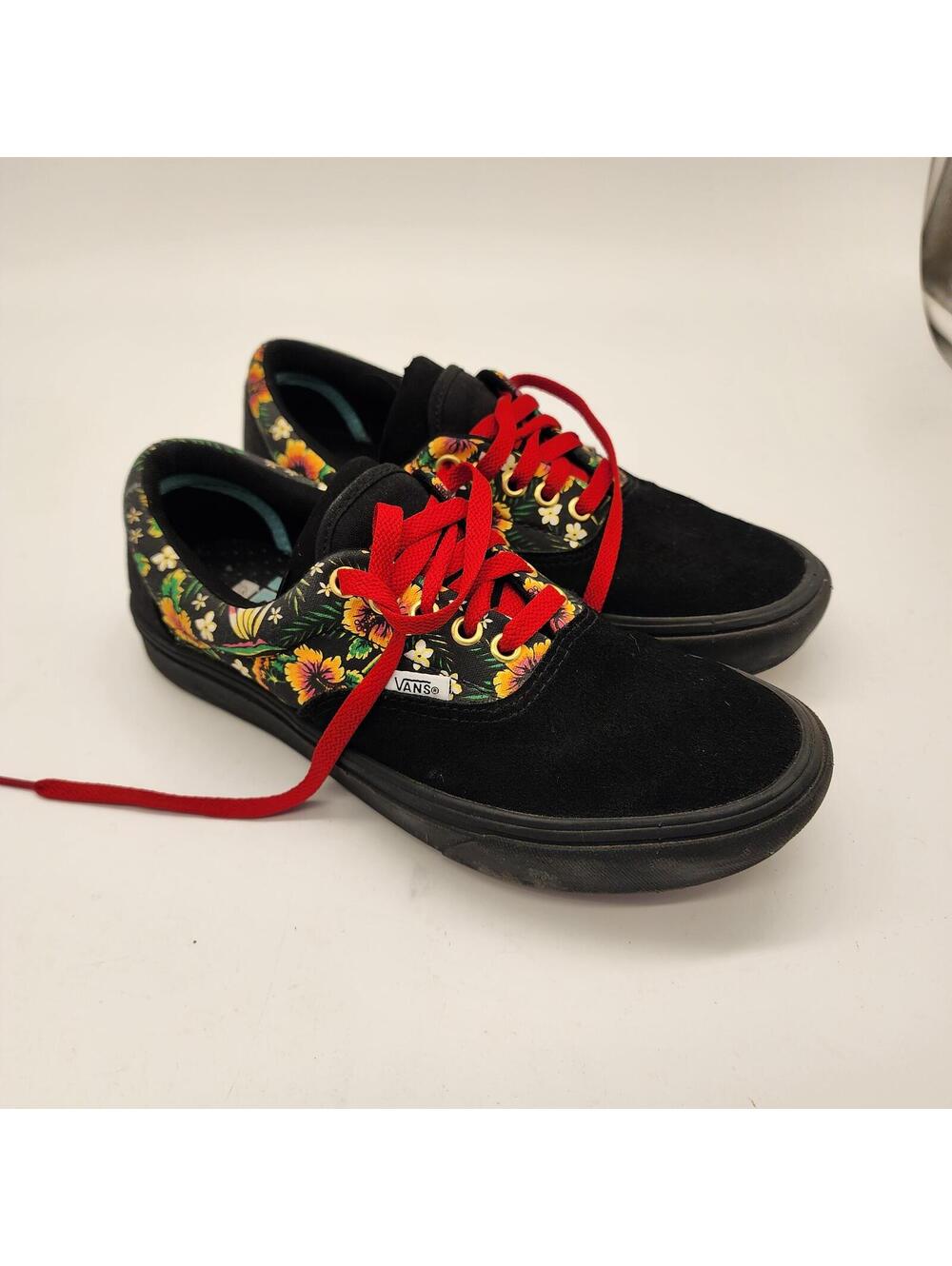 Vans Black Suede Floral Lace-Up Sneakers Shoes Men’s 7 Women’s 8.5